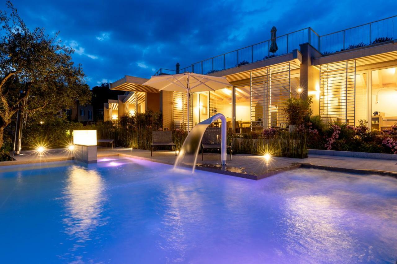 San Colombano Suites Bardolino Exteriör bild