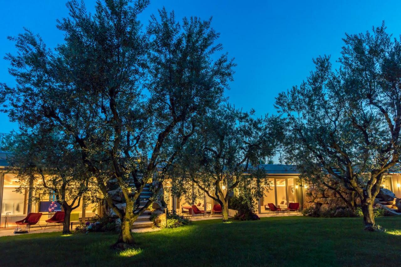 San Colombano Suites Bardolino Exteriör bild